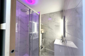 KAALA RIVERSIDE Deluxe apt entre Disney et Paris free Parking